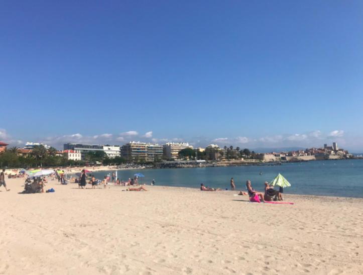 Studio Residence Le Tanit Antibes Bagian luar foto
